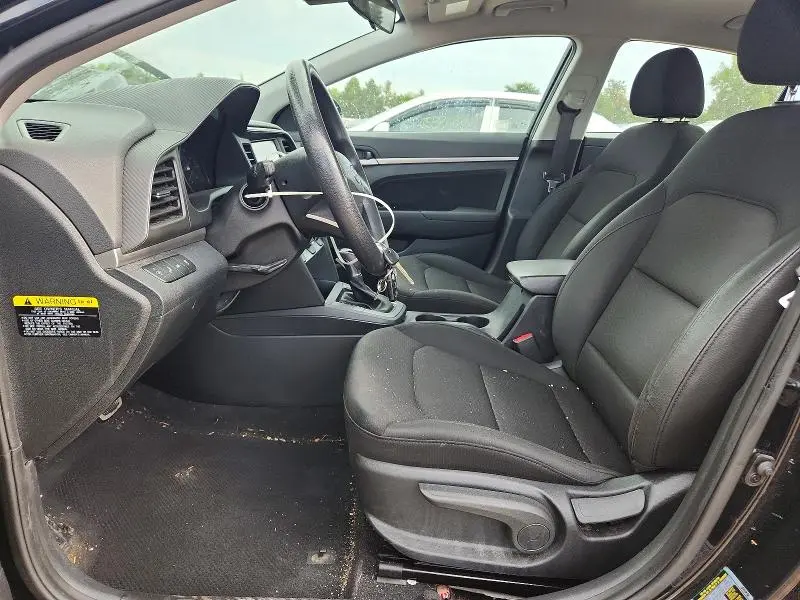 2019 HYUNDAI ELANTRA SEL  