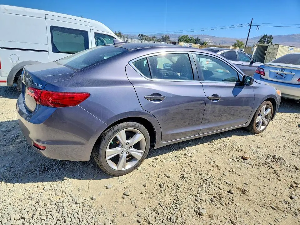2015 ACURA ILX 20 TECH  