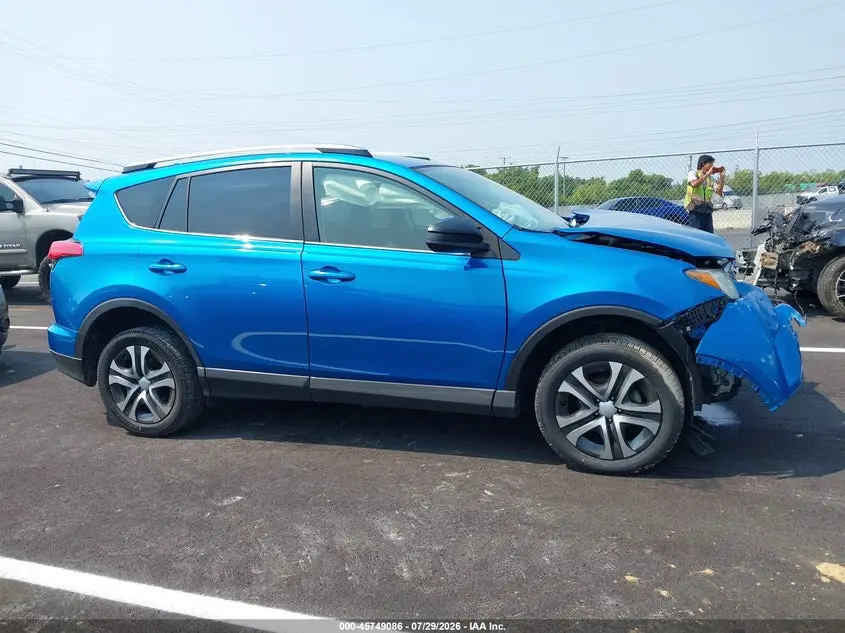 2017 TOYOTA RAV4 LE