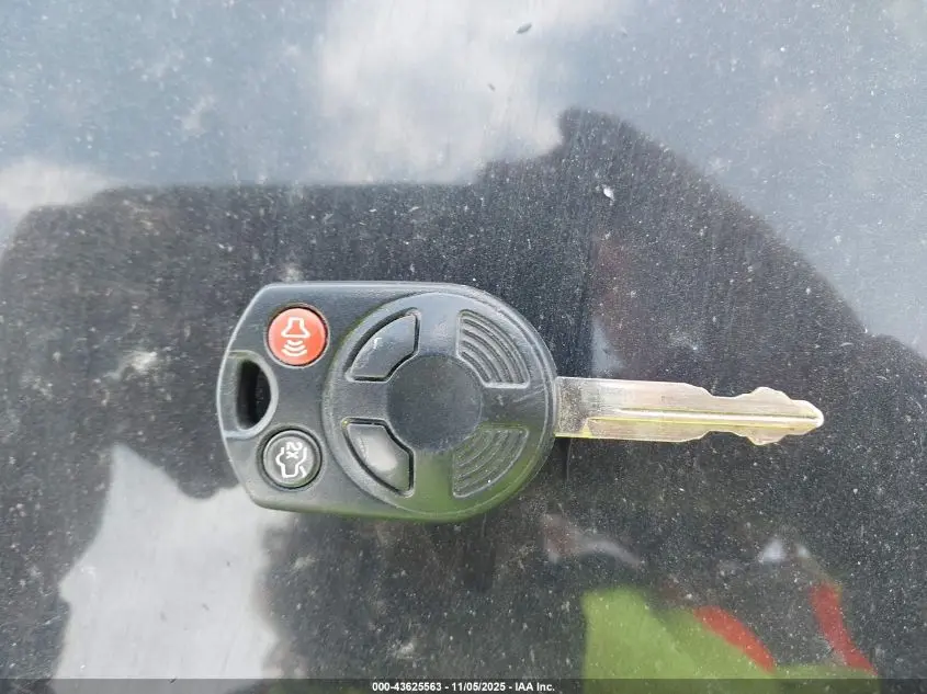 2010 FORD ESCAPE XLS