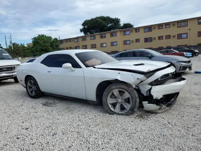 2019 DODGE CHALLENGER SXT  