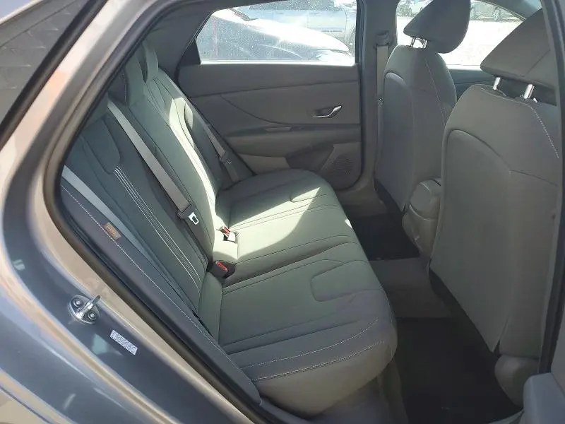 2024 HYUNDAI ELANTRA BLUE  