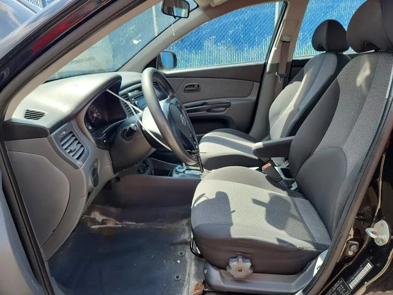 2010 KIA RIO LX  