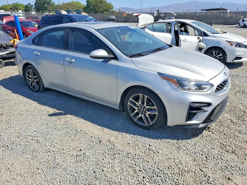 2019 KIA FORTE S  
