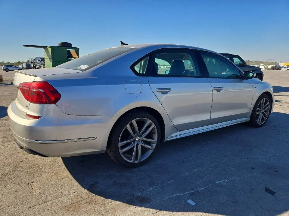 2018 VOLKSWAGEN PASSAT S  