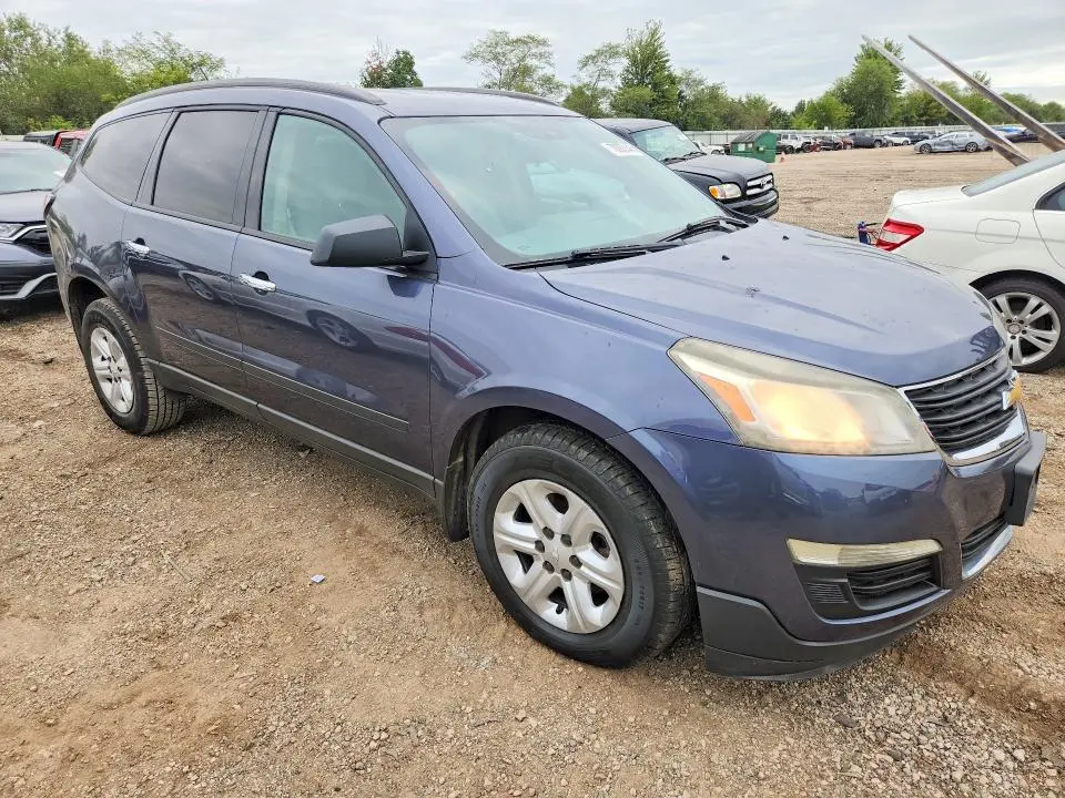 2013 CHEVROLET TRAVERSE LS  