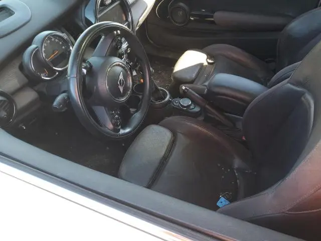 2015 MINI COOPER S  