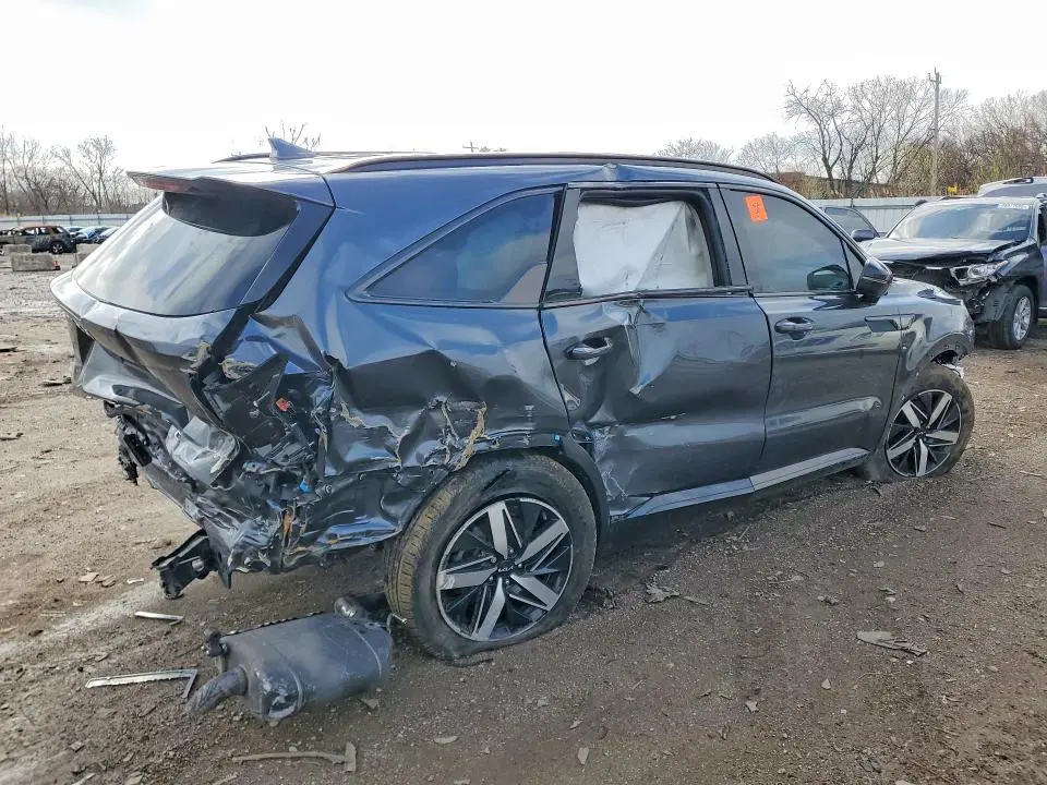 2022 KIA SORENTO S  