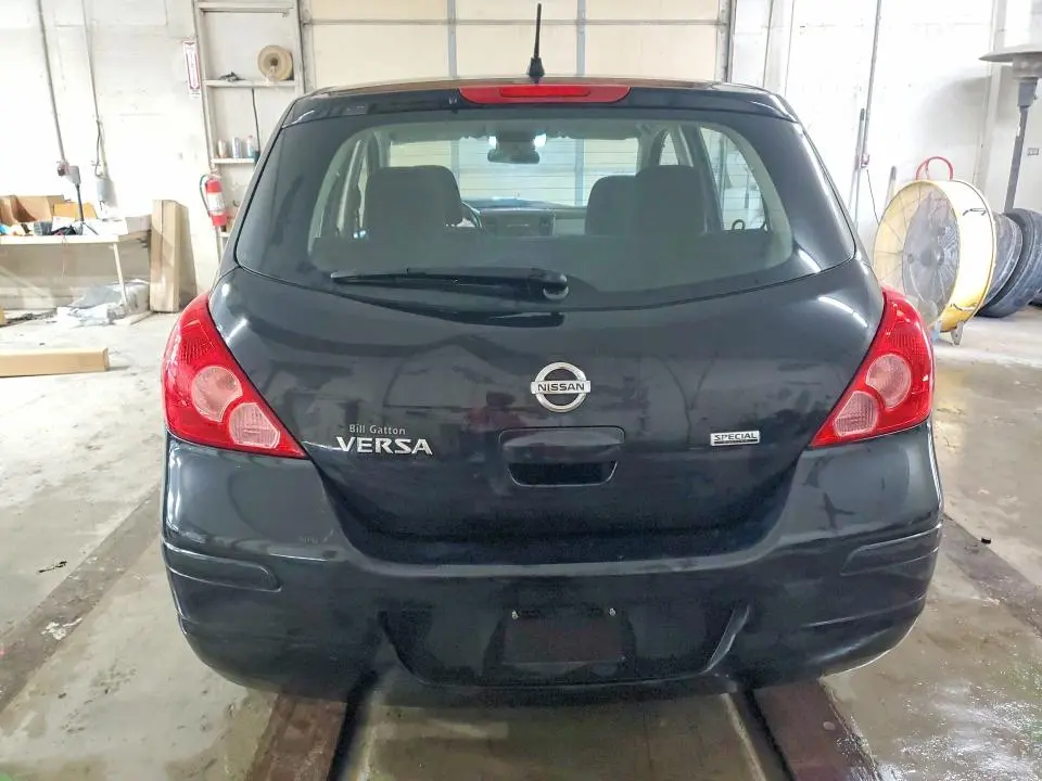 2012 NISSAN VERSA 1.8 S  