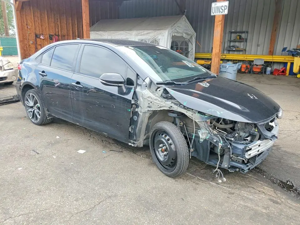 2021 TOYOTA COROLLA SE  
