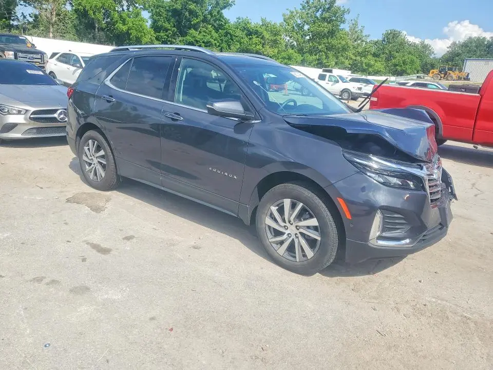 2022 CHEVROLET EQUINOX PREMIER  