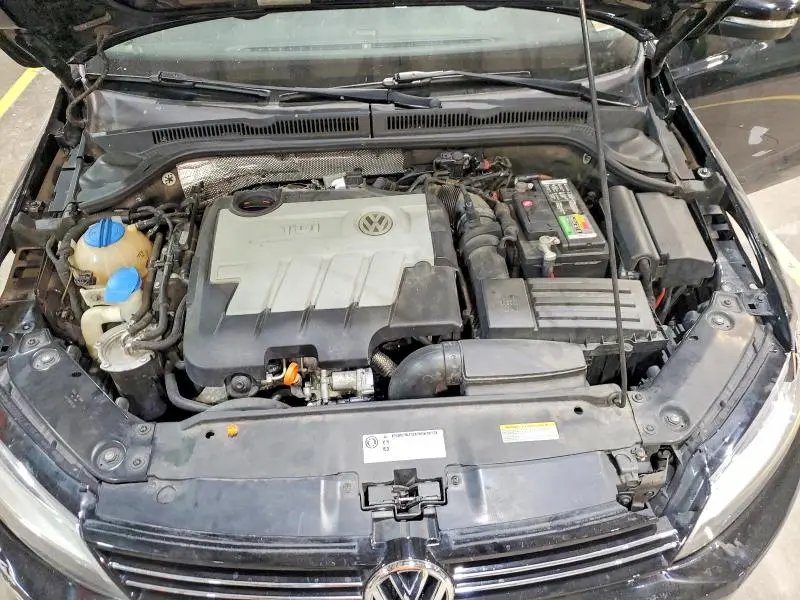 2013 VOLKSWAGEN JETTA TDI  