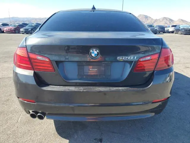 2011 BMW 528 I  