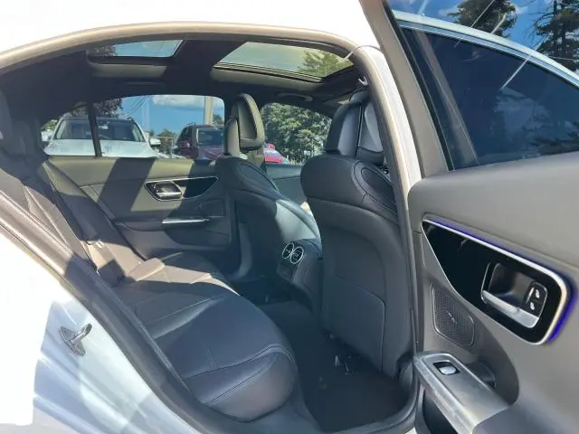 2022 MERCEDES-BENZ C 300  