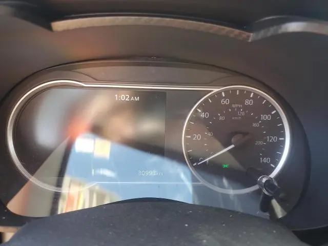 2024 NISSAN VERSA SR  