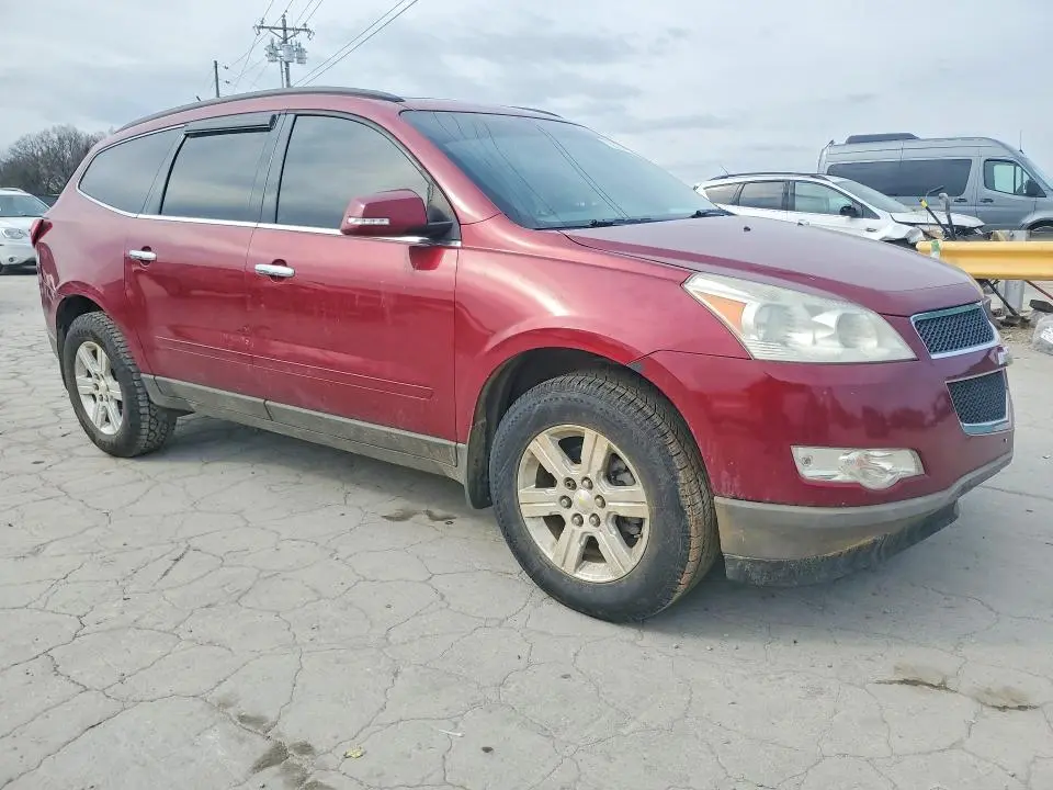 2011 CHEVROLET TRAVERSE L   