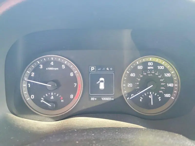 2017 HYUNDAI TUCSON SE  