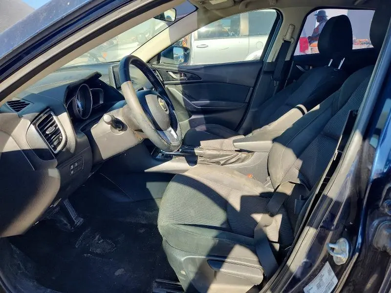 2015 MAZDA 3 TOURING  