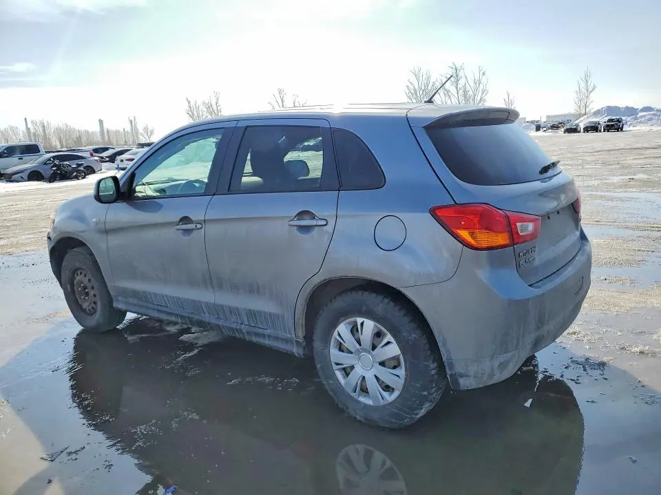 2013 MITSUBISHI RVR SE  