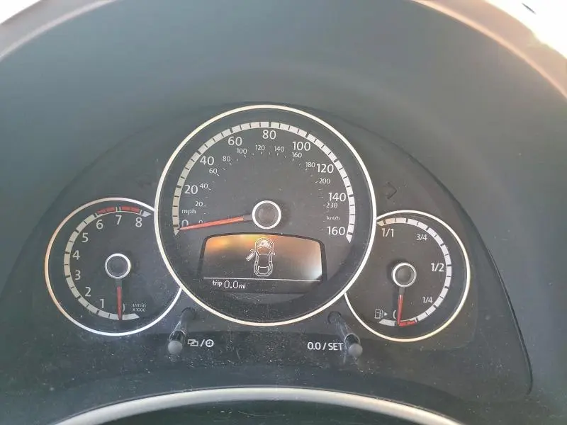 2015 VOLKSWAGEN BEETLE R-LINE  