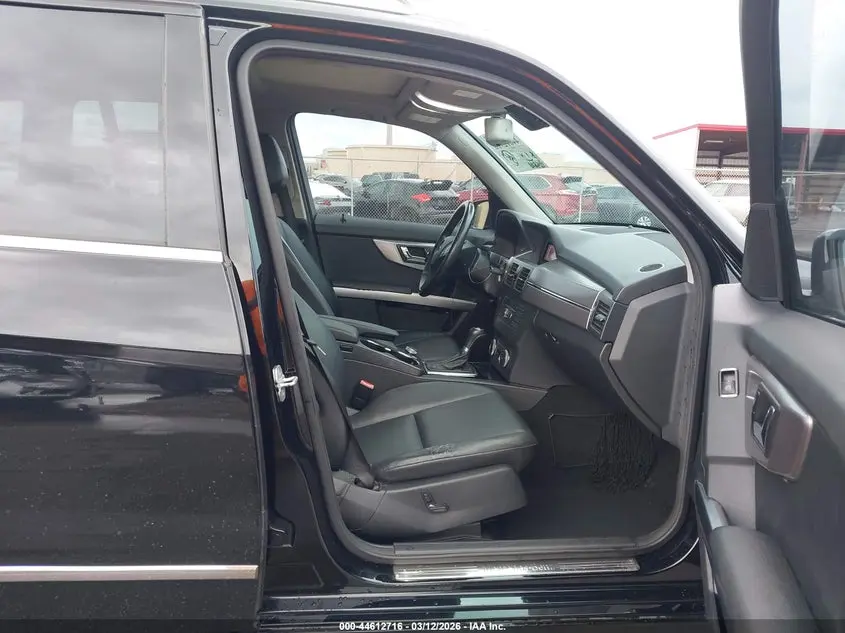 2011 MERCEDES-BENZ GLK 350  