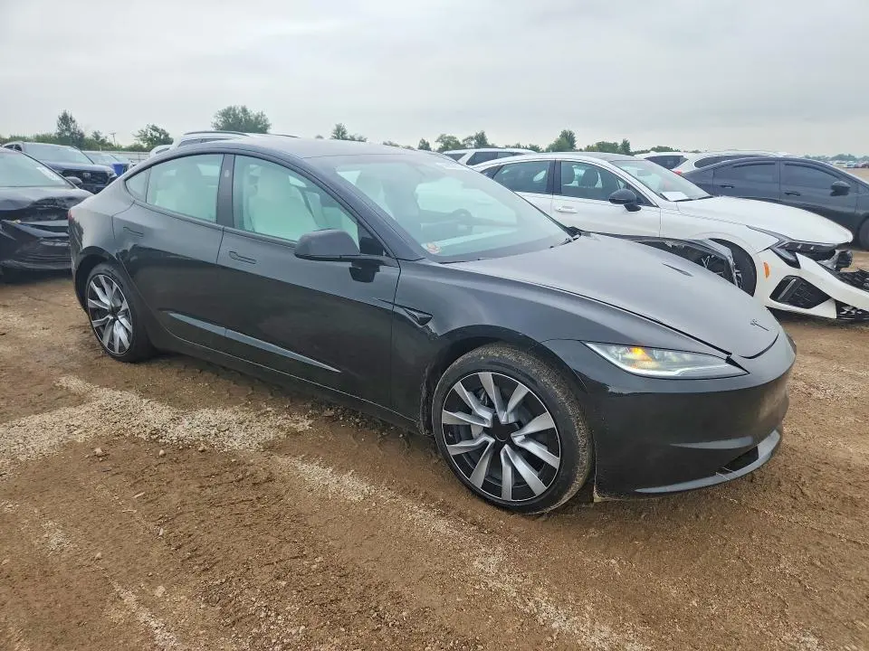 2026 TESLA MODEL 3   