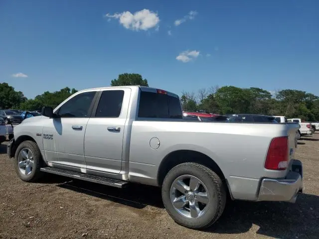 2016 RAM 1500 SLT  