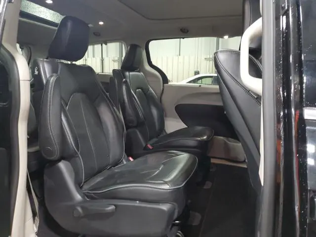 2017 CHRYSLER PACIFICA EHYBRID PLATINUM  