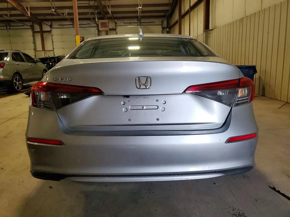 2022 HONDA CIVIC LX  