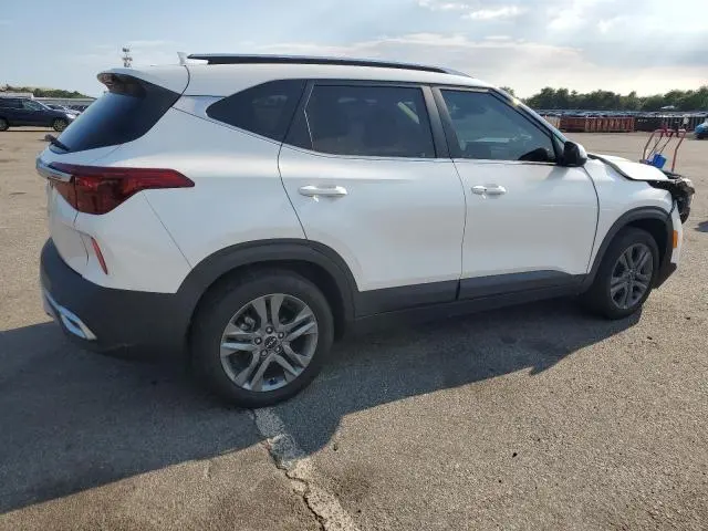2022 KIA SELTOS S  
