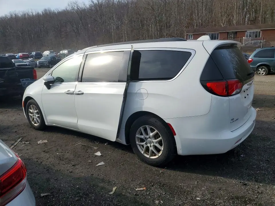 2020 CHRYSLER VOYAGER LXI  