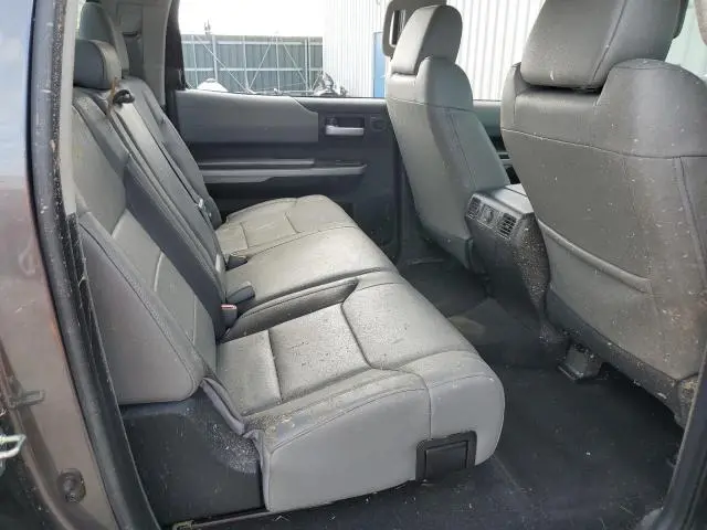 2018 TOYOTA TUNDRA CREWMAX LIMITED  