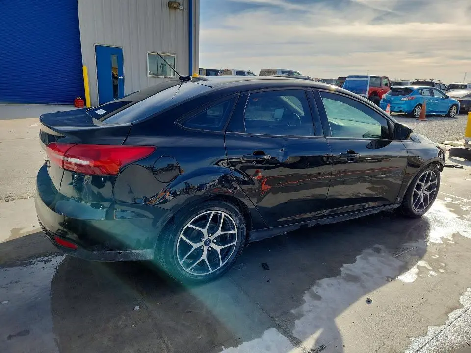 2018 FORD FOCUS SE  