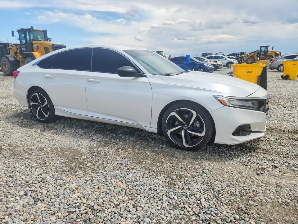 2022 HONDA ACCORD SPORT  