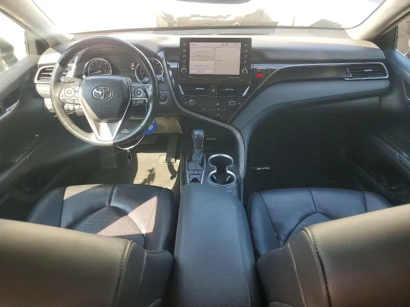 2023 TOYOTA CAMRY XLE  