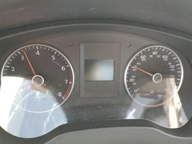 2013 VOLKSWAGEN JETTA SE  