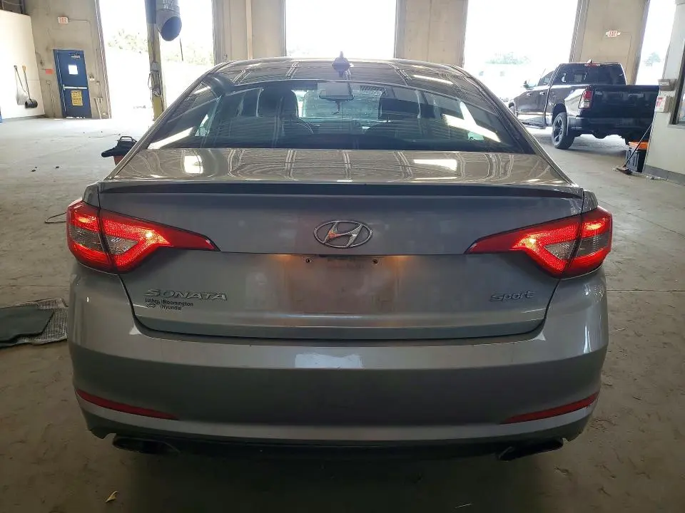 2016 HYUNDAI SONATA SPORT  