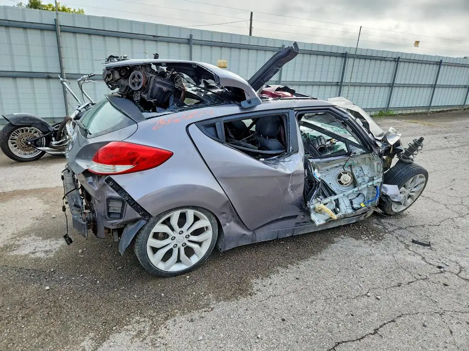 2012 HYUNDAI VELOSTER BASE  