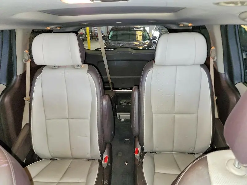 2015 KIA SEDONA SXL  