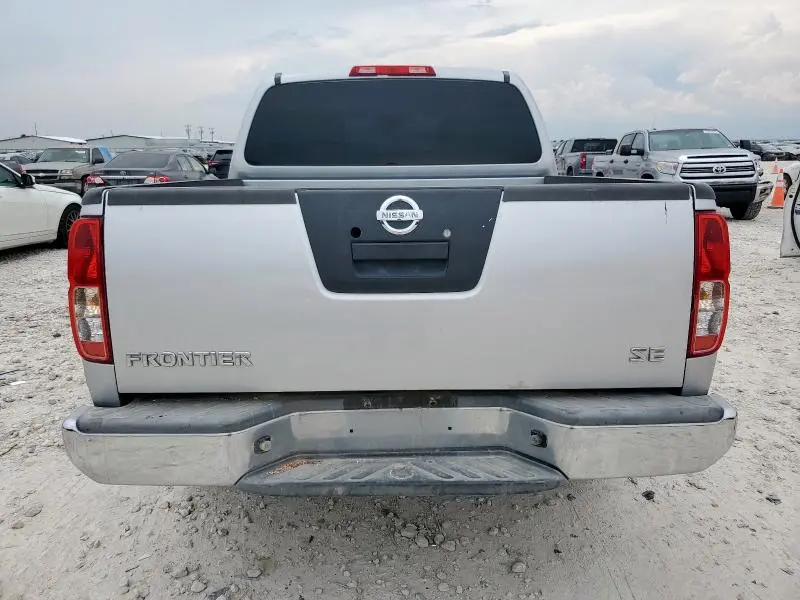 2010 NISSAN FRONTIER CREW CAB SE  
