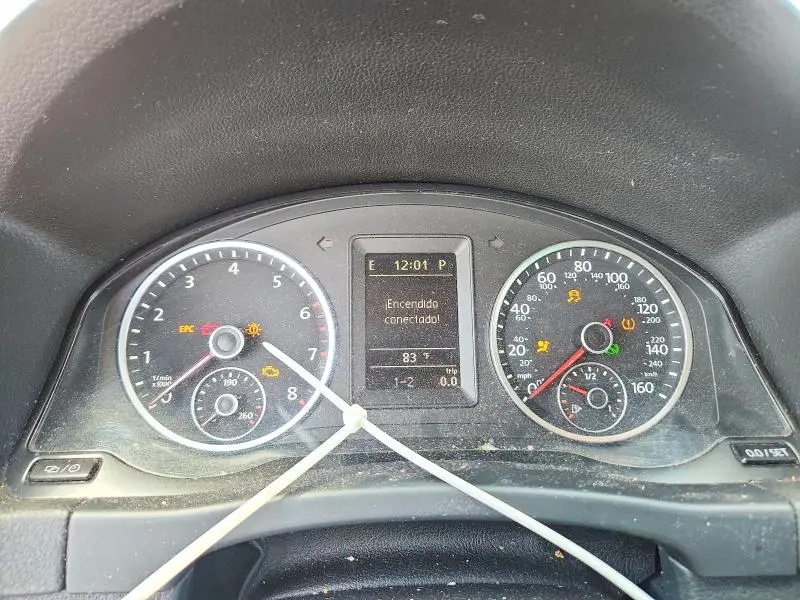 2014 VOLKSWAGEN TIGUAN S  
