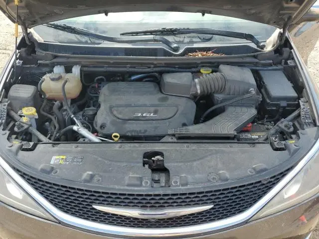 2017 CHRYSLER PACIFICA LIMITED  