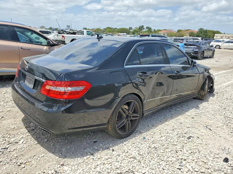 2011 MERCEDES-BENZ E 350  