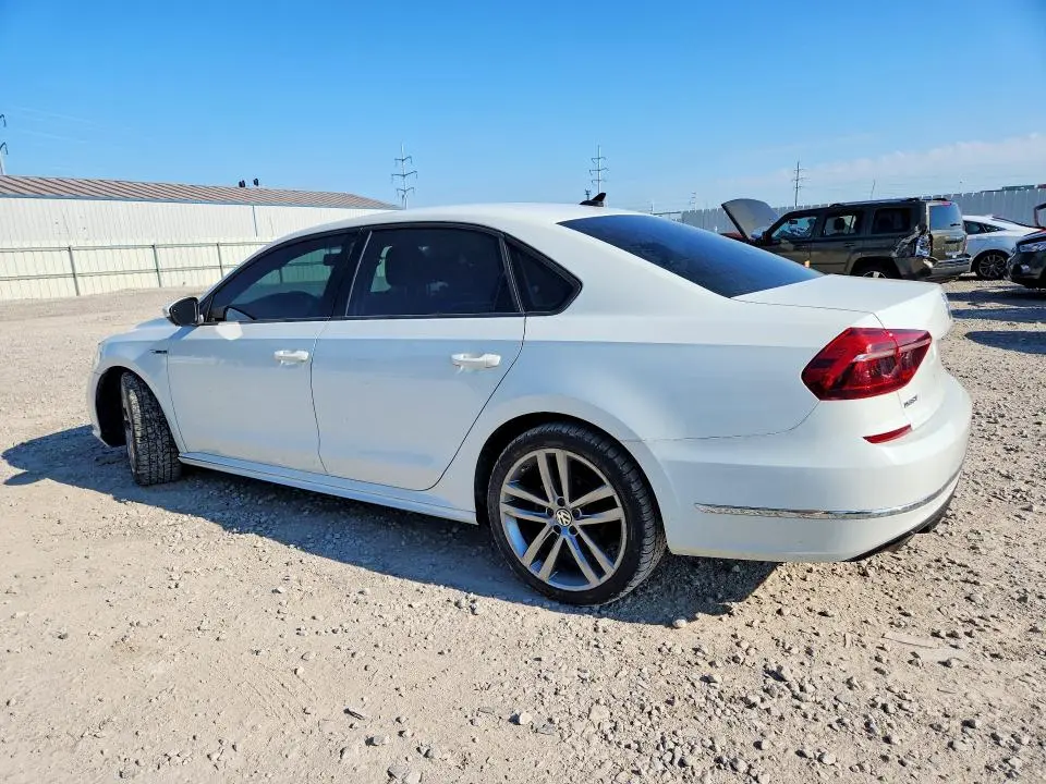 2018 VOLKSWAGEN PASSAT S  