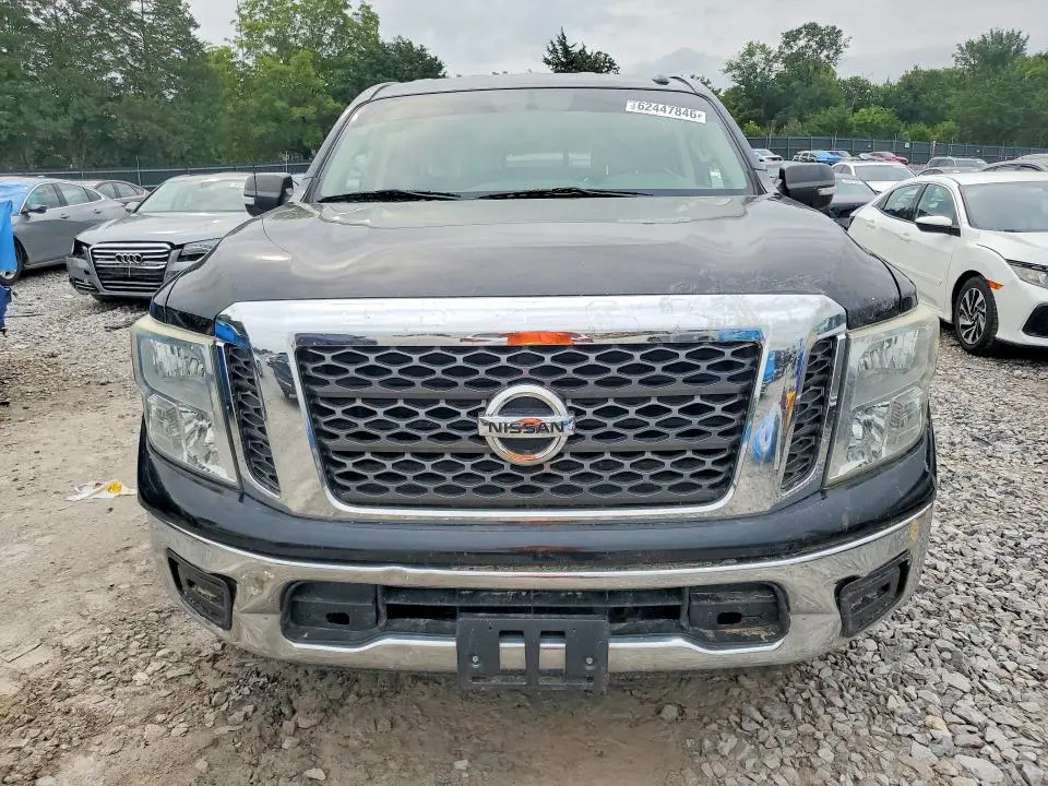2017 NISSAN TITAN S  