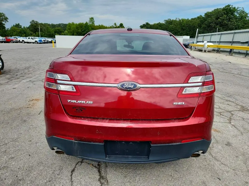 2017 FORD TAURUS SEL  
