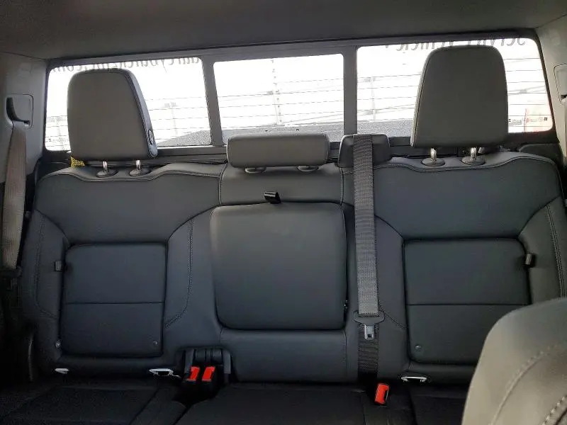 2026 GMC SIERRA K1500 SLT  