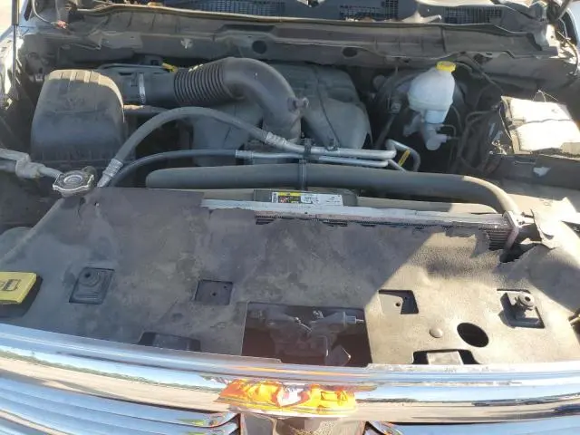 2013 RAM 1500 SLT  