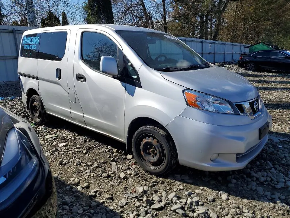 2017 NISSAN NV200 SV  