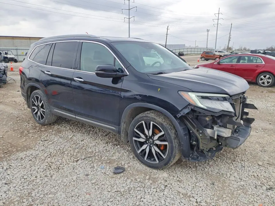 2019 HONDA PILOT TOURING  